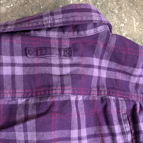 Duluth Trading purple flannel, M - Picture 5 of 12
